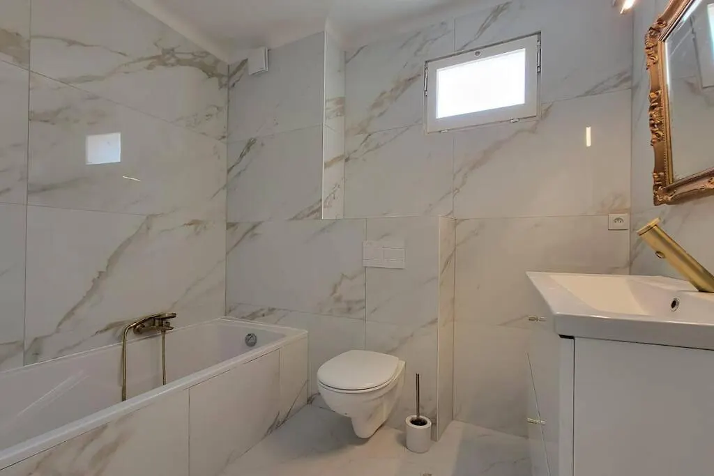 Apartment 3 Pieces Par La Mer Avec Climatisation Νίκαια